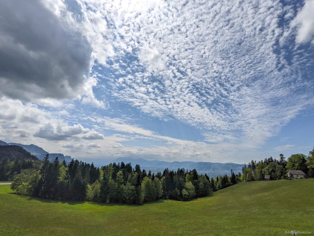 Vorarlberger Käsknöpfle mit Aussicht in der Ammenegger Stuba in Dornbirn 2 Aussicht von der Terrasse der Ammenegger Stuba, Dornbirn